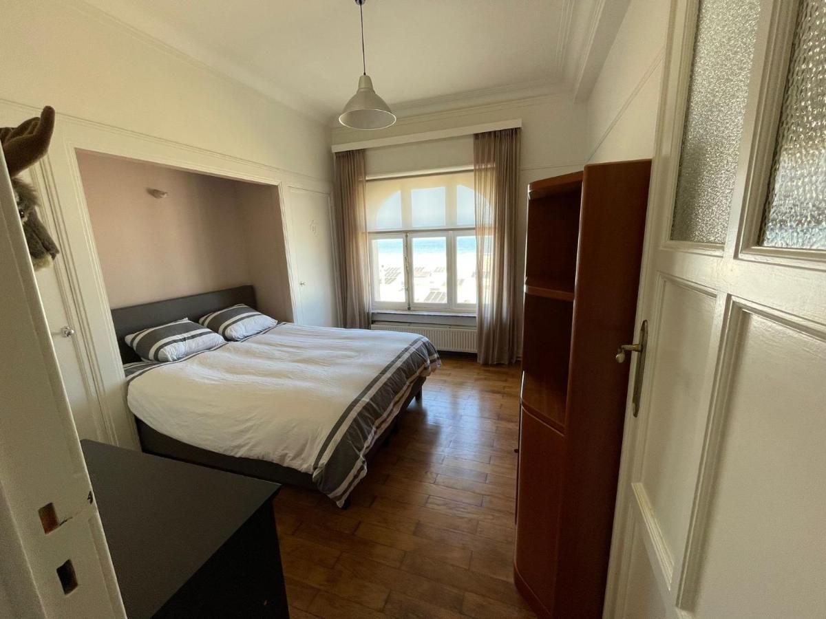Uniek Appartement Op De Zeedijk Met Parking 奥斯滕德 外观 照片